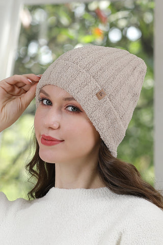COMFYLUXE Soft Luxury Ribbed Beanie