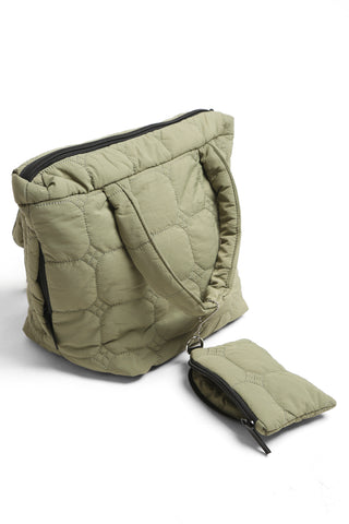 COMFYLUXE Chic Comfort