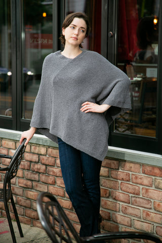 COMFYLUXE Chic Comfort Poncho W/ Ribbed Edges