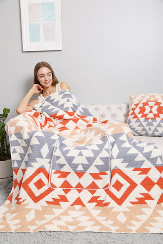 COMFYLUXE Elevated Comfort 2 In 1 Throw Blanket Pillow