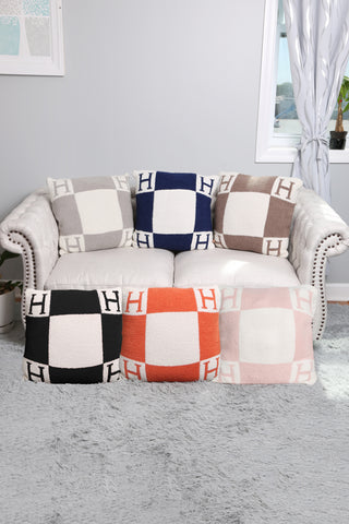 COMFYLUXE Cozy Elegance Cushion Cover