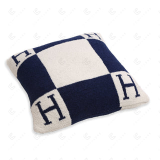 COMFYLUXE Soft Luxury Cushion Cover