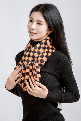 Checkered Pattern Faux Fur Scarf