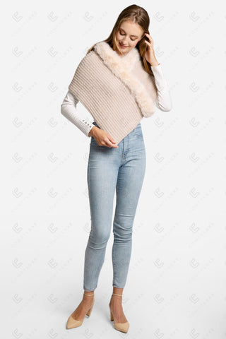 COMFYLUXE Premium Cozy Shawl W/ Faux Fur Edges