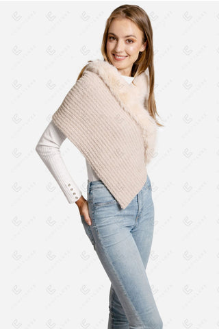 COMFYLUXE Cozy Elegance Shawl W/ Faux Fur Edges