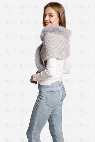 COMFYLUXE Plush Luxury Shawl W/ Faux Fur Edges