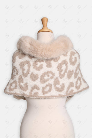 COMFYLUXE Relaxing Luxe Shawl W/ Faux Fur Edges