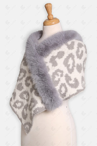 COMFYLUXE Premium Cozy Shawl W/ Faux Fur Edges