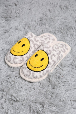COMFYLUXE Cozy Elegance Slippers