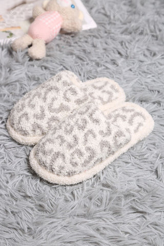 COMFYLUXE Refined Comfort Slippers