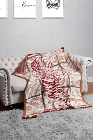 COMFYLUXE Premium Cozy Throw Blanket