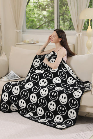 COMFYLUXE Premium Cozy Throw Blanket