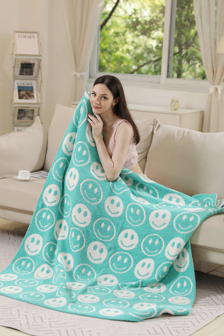 COMFYLUXE Elevated Comfort Throw Blanket