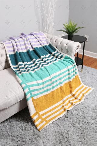 COMFYLUXE Refined Comfort Throw Blanket