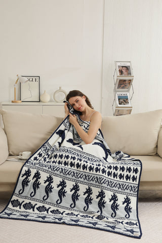 COMFYLUXE Elevated Comfort Throw Blanket