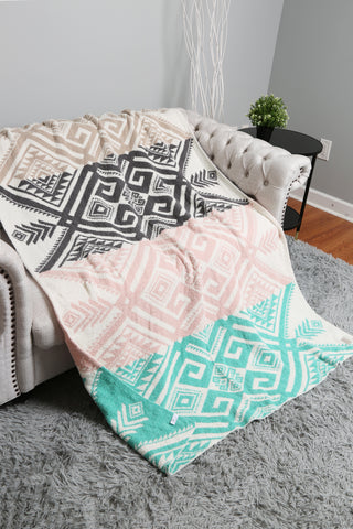 COMFYLUXE Warm Luxury Throw Blanket