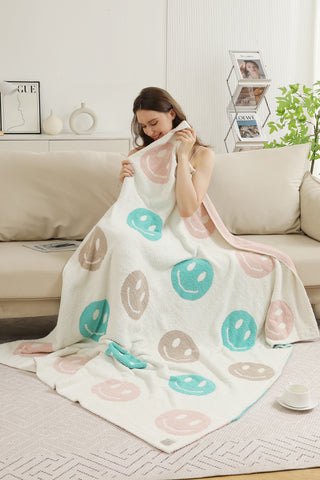 COMFYLUXE Plush Luxury Throw Blanket