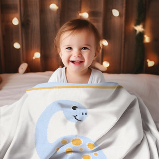 COMFYLUXE Cozy Elegance Throw Blanket