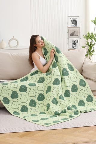 COMFYLUXE Premium Cozy Throw Blanket