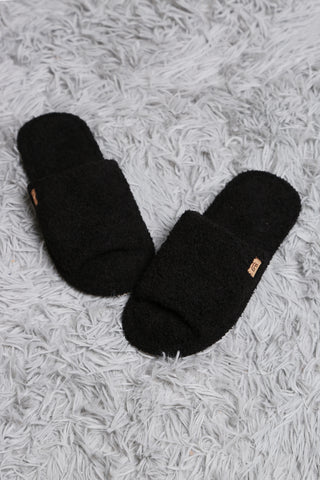 COMFYLUXE Refined Comfort Open-Toe Slippers