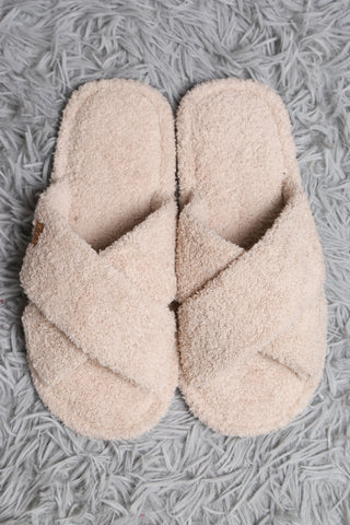 COMFYLUXE Warm Luxury Criss-Cross Slippers