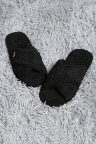 COMFYLUXE Plush Luxury Criss-Cross Slippers