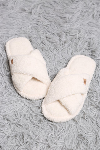 COMFYLUXE Warm Luxury Criss-Cross Slippers