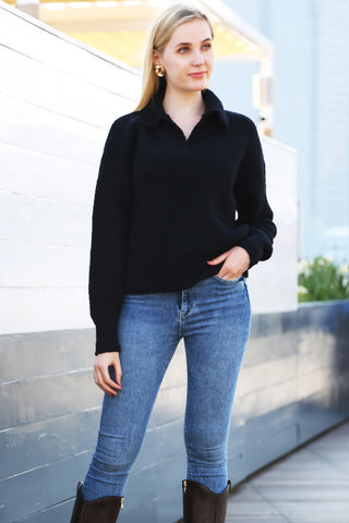 COMFYLUXE Relaxing Luxe Collared Sweater