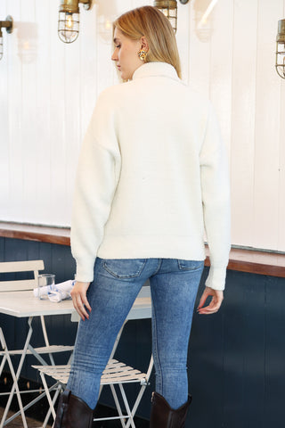 COMFYLUXE Refined Comfort Collared Sweater