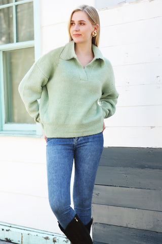 COMFYLUXE Elevated Comfort Collared Sweater
