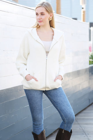 COMFYLUXE Plush Luxury Hooded Sweater W/ Pockets Zipper Closure