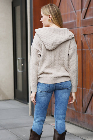 COMFYLUXE Refined Comfort Ribbed Hooded Sweater W/ Pockets Zipper Closure