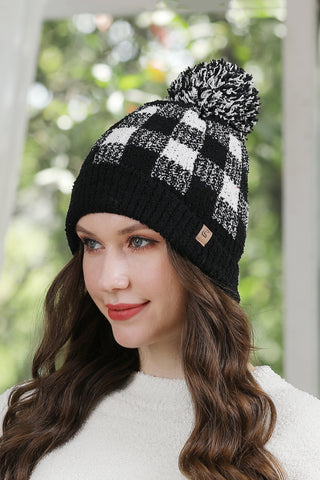 COMFYLUXE Soft Luxury Beanie W/ Pom-Pom Ribbed Trim