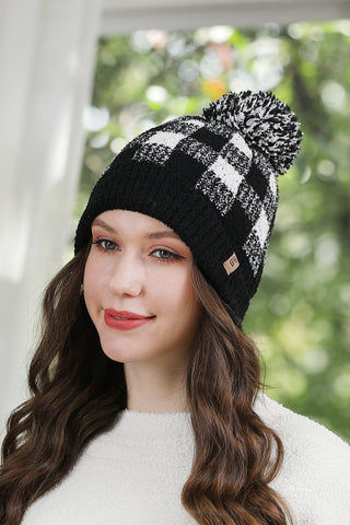 COMFYLUXE Chic Comfort Beanie W/ Pom-Pom Ribbed Trim