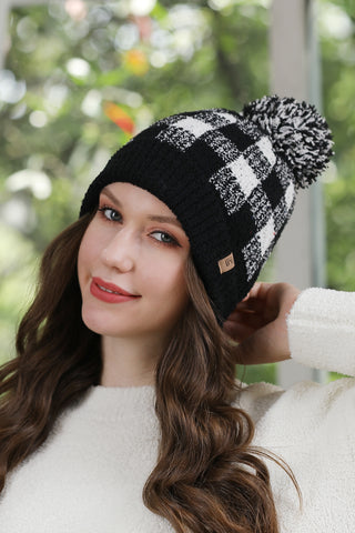 COMFYLUXE Relaxing Luxe Beanie W/ Pom-Pom Ribbed Trim
