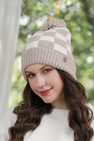 COMFYLUXE Relaxing Luxe Beanie W/ Pom-Pom Ribbed Trim