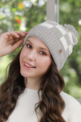 COMFYLUXE Refined Comfort Beanie W/ Pom-Pom Ribbed Trim