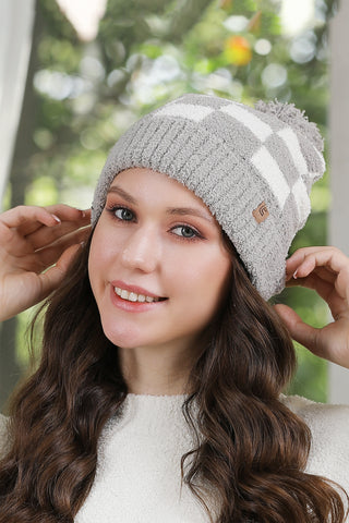 COMFYLUXE Refined Comfort Beanie W/ Pom-Pom Ribbed Trim