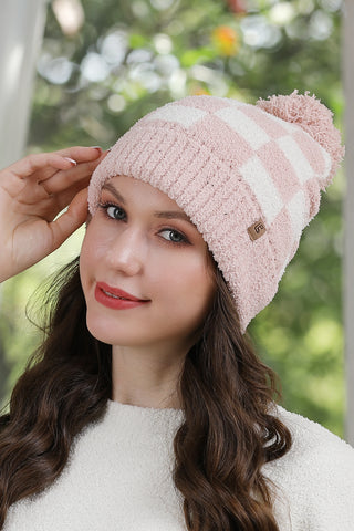 COMFYLUXE Soft Luxury Beanie W/ Pom-Pom Ribbed Trim