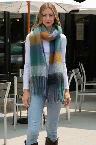 Checkered Pattern Oblong Scarf W/ Fringe