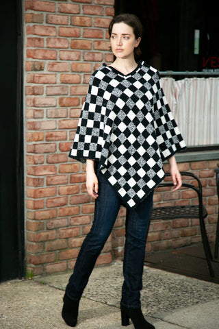 COMFYLUXE Chic Comfort Poncho