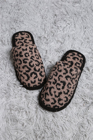 COMFYLUXE Cozy Elegance Slippers
