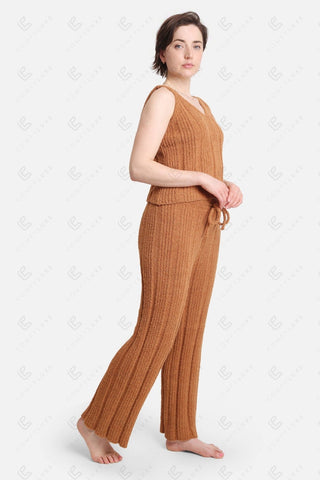 COMFYLUXE Elevated Comfort Ribbed V-Neck Tank Top