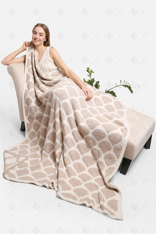 COMFYLUXE Relaxing Luxe Throw Blanket