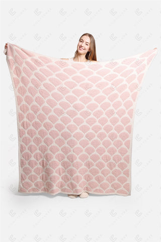 COMFYLUXE Cozy Elegance Throw Blanket