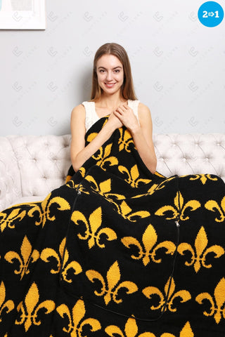 COMFYLUXE Plush Luxury 2 In 1 Throw Blanket Pillow