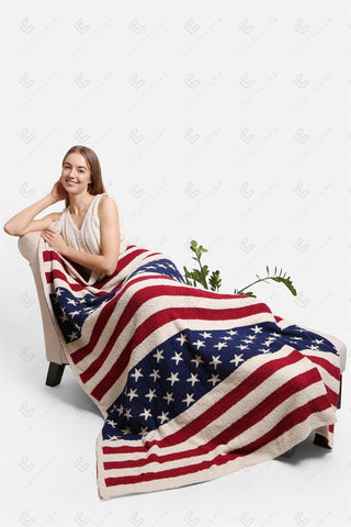 COMFYLUXE Warm Luxury Throw Blanket