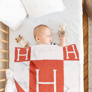 COMFYLUXE Plush Luxury Throw Blanket