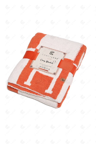 COMFYLUXE Cozy Elegance Throw Blanket
