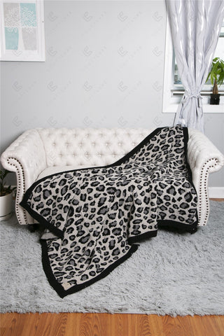 COMFYLUXE Relaxing Luxe Throw Blanket